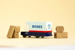 Candylab – Mail Van