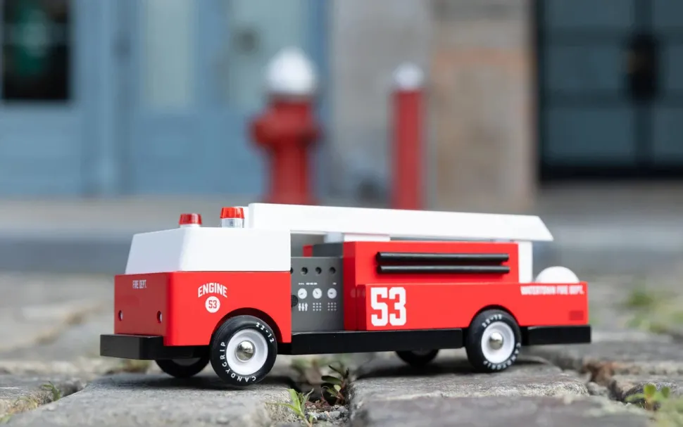 Candylab Fire Truck Engine 53