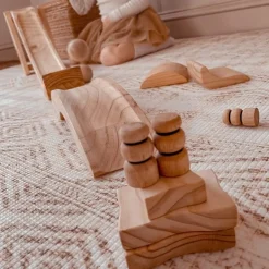Explore Nook Smash Jump & Roll
