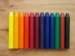 Filana Organic Beeswax Crayons, 12 Classic Sticks with brown/black