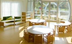 GAM Furniture Round Table