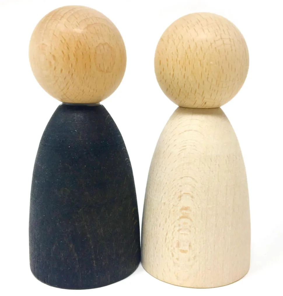 Grapat Adult Nins in Light Wood 2 Pieces