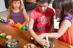 Grapat Coloured Bowls & Acorns