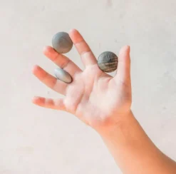 Grapat Mandala Grey Stones 36 Pieces