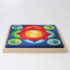 Grimm's Building Set Arcs in Squares