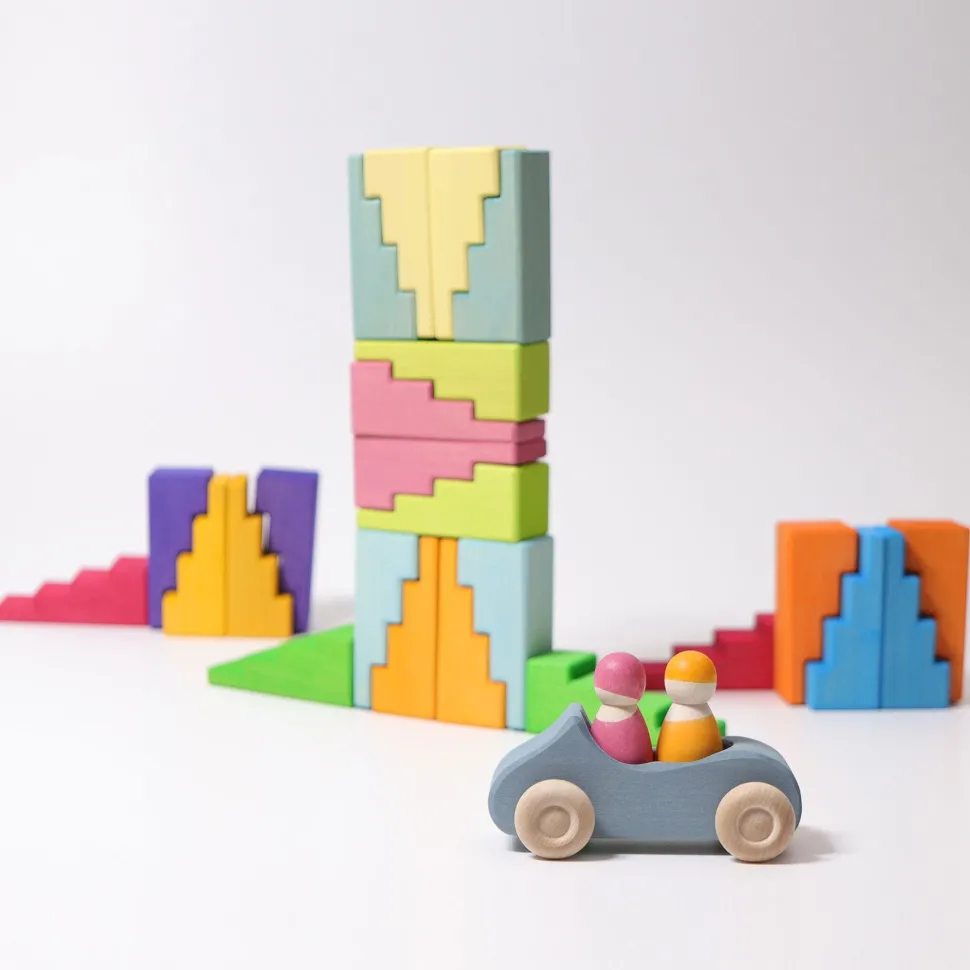Grimm’s Stepped Roofs Rainbow