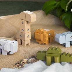 Guidecraft Snap Block Animals – 33 pc. set