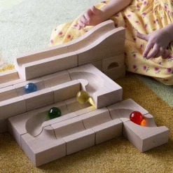 Guidecraft Unit Block Marble Run – 40 pc. set