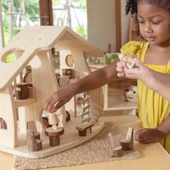 Guidecraft Woodlands Dollhouse Set