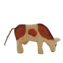 HolzWald Cow eating