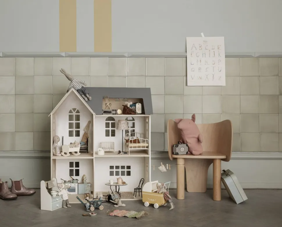 Maileg Doll House