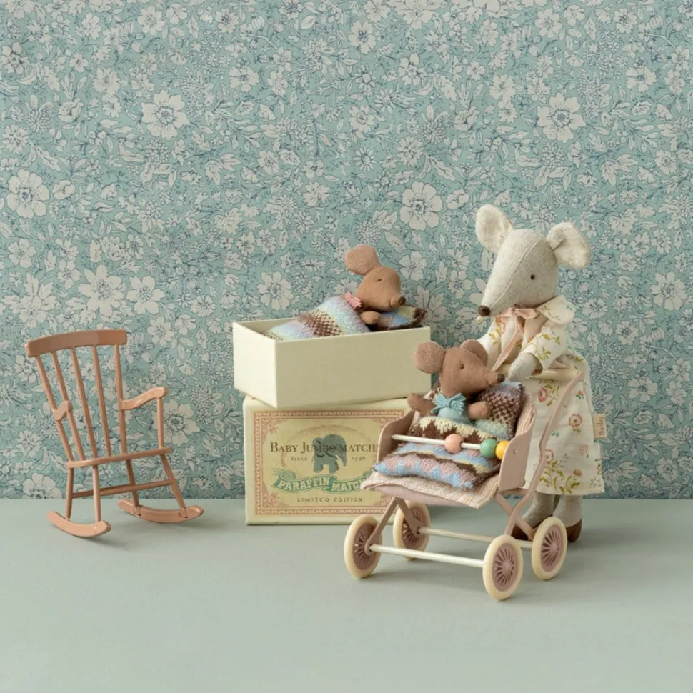 Maileg Sleepy Wakey Baby Mouse in box Rose