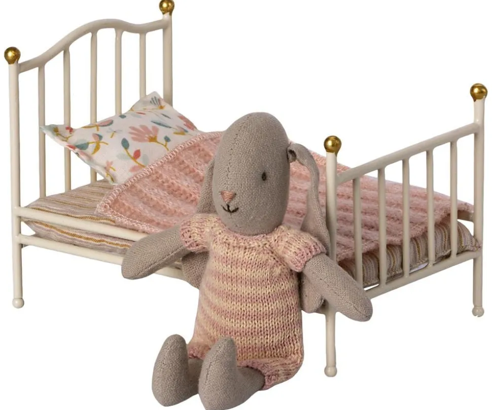 Maileg Vintage Bed Mouse off-white