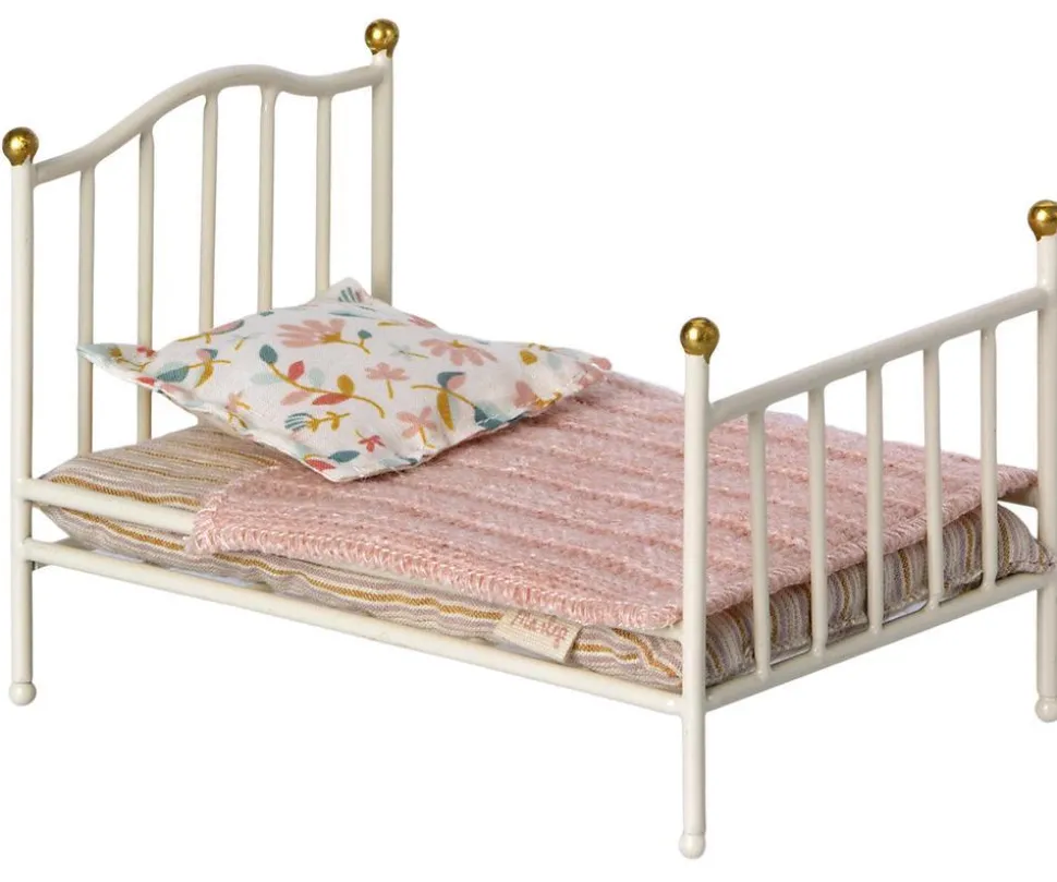 Maileg Vintage Bed Mouse off-white