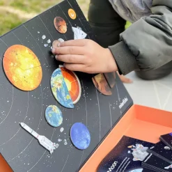 mierEdu All About - Space Encyclopedia Magnetic Puzzle