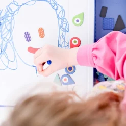 mierEdu Magnetic Art Case - Shapes