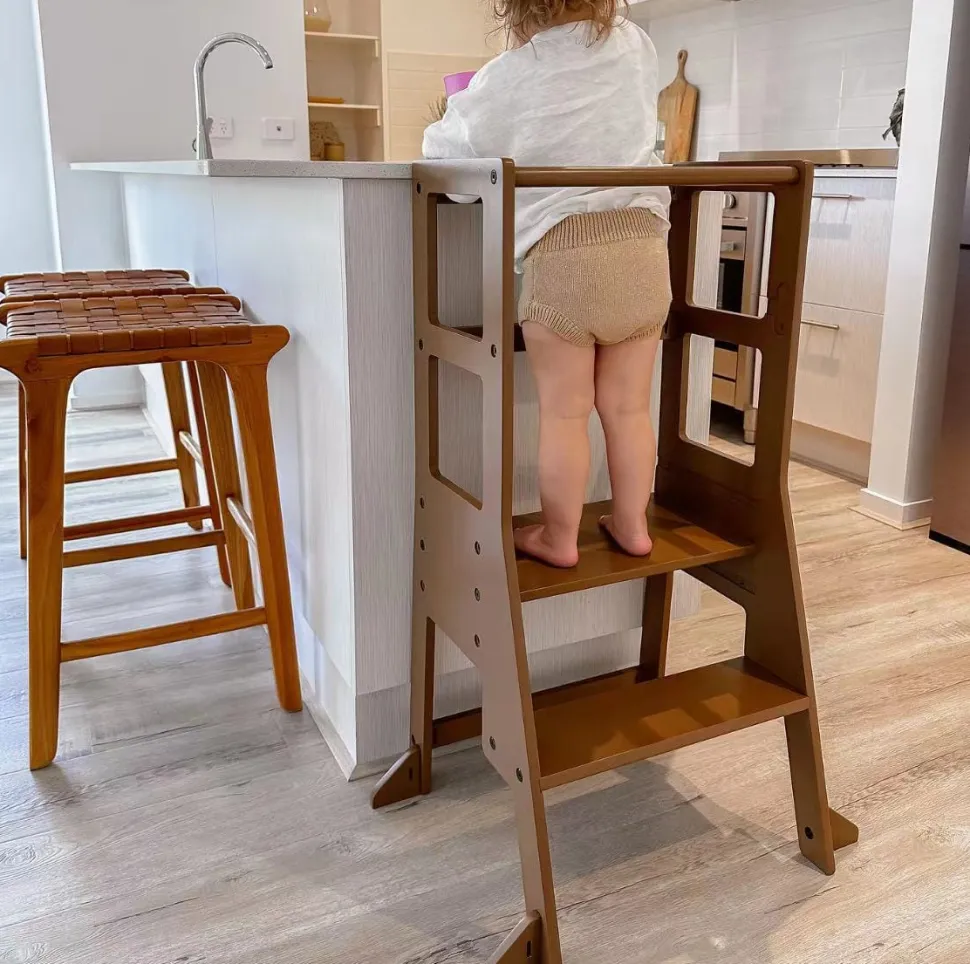 My Duckling Adjustable Learning Tower with Stool –Walnut