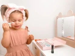 Oh Flossy Deluxe Makeup Set