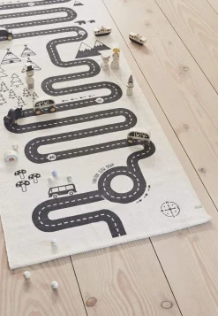 OYOY Adventure Rug