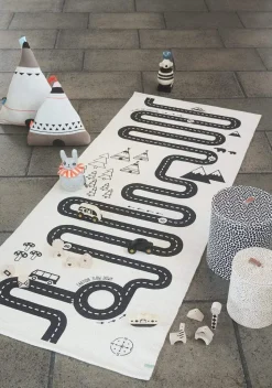OYOY Adventure Rug