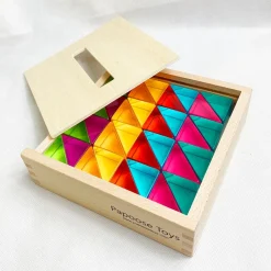 Papoose Lucite Small Triangles 32pc Set