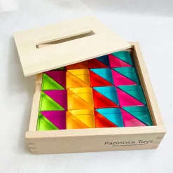 Papoose Lucite Small Triangles 32pc Set