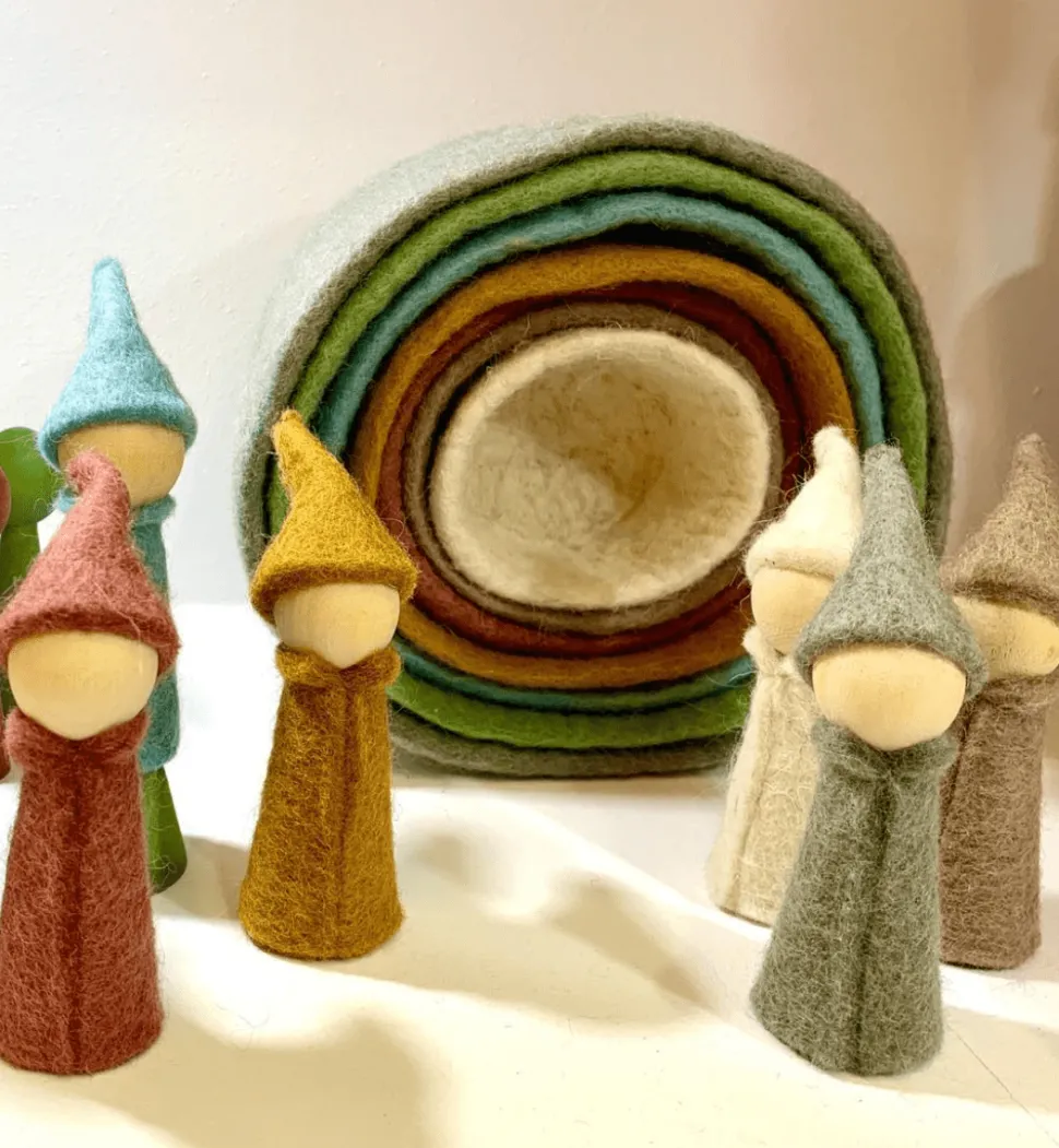 Papoose Toys - Earth Gnomes (7 Piece Set)