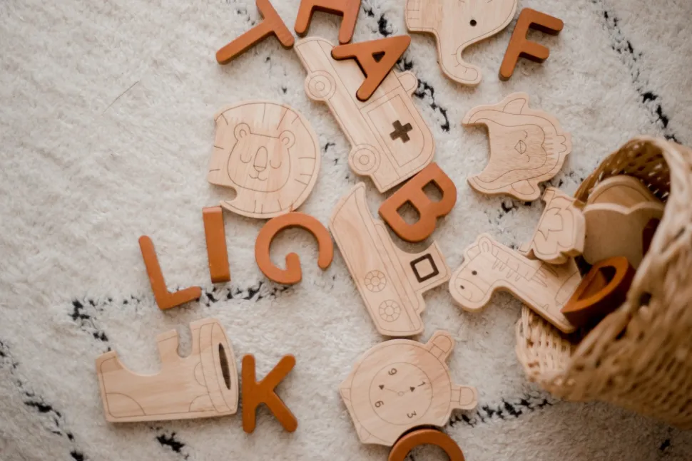 QToys Alphabet Jigsaw Set