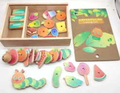 QToys Caterpillar lacing set
