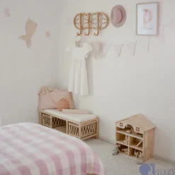 QToys Classic Wooden Dollhouse