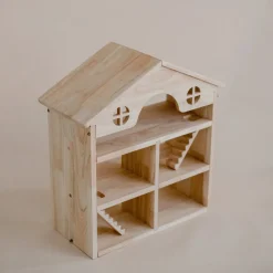 QToys Classic Wooden Dollhouse