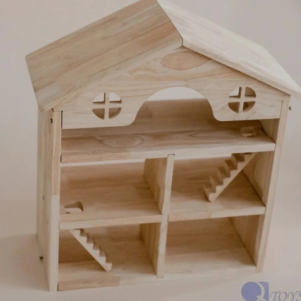 QToys Classic Wooden Dollhouse