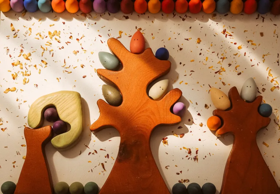 QToys Coloured Wooden Trees