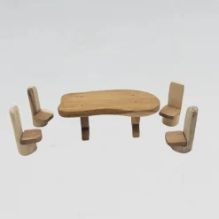 QToys Cottage Doll Dinning Set