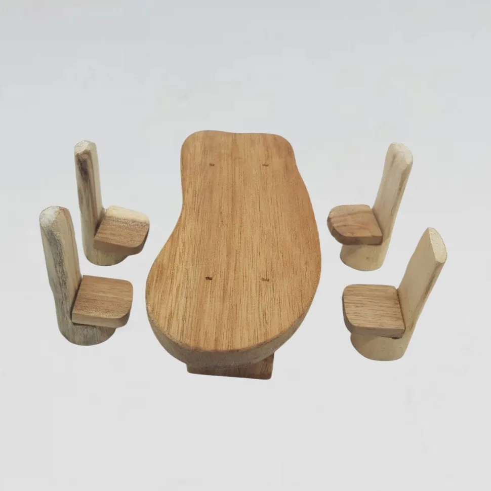 QToys Cottage Doll Dinning Set