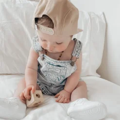 QToys Cube Rattle