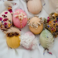 QToys DIY Wooden Eggs (set of 12)