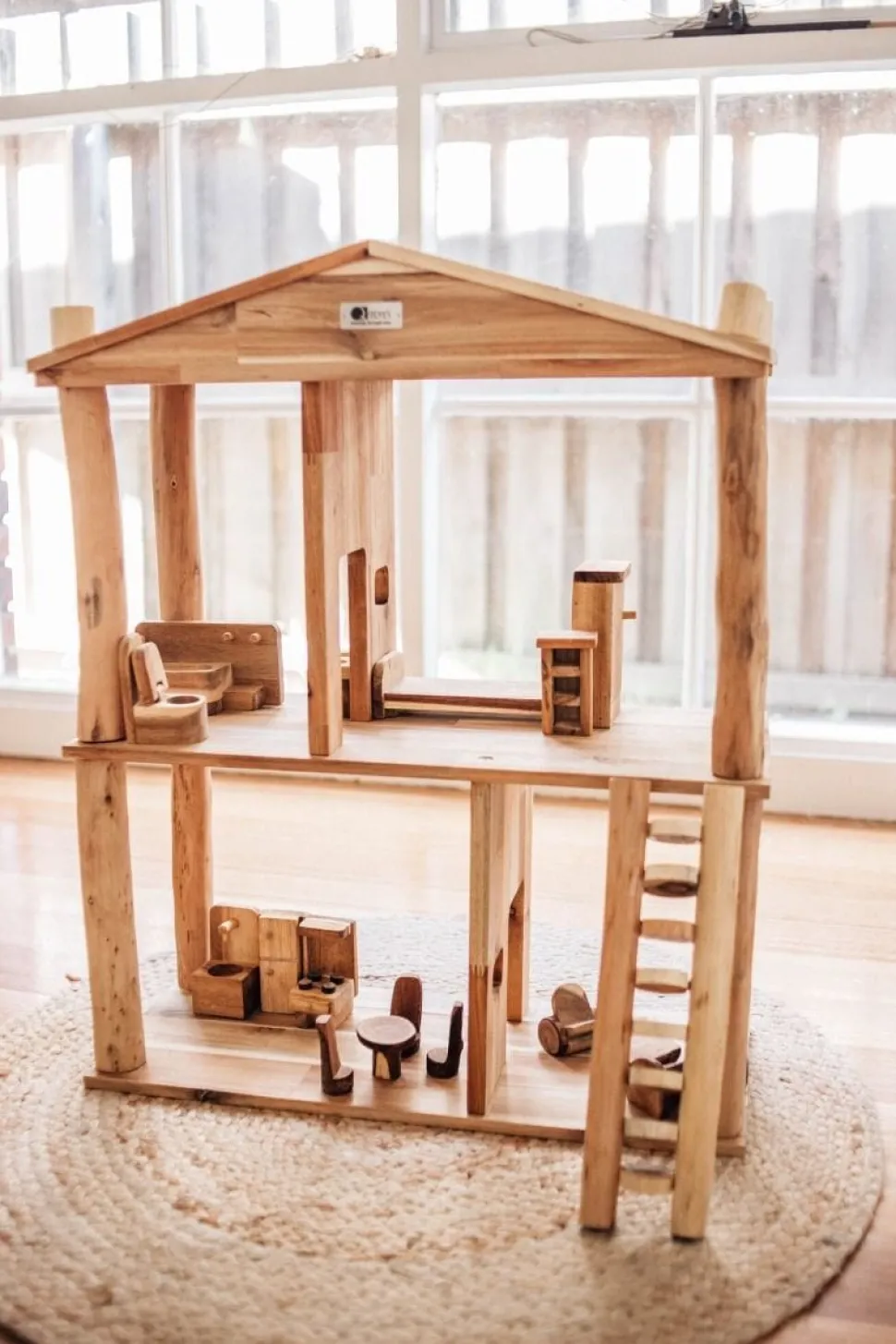 QToys Eco Doll house