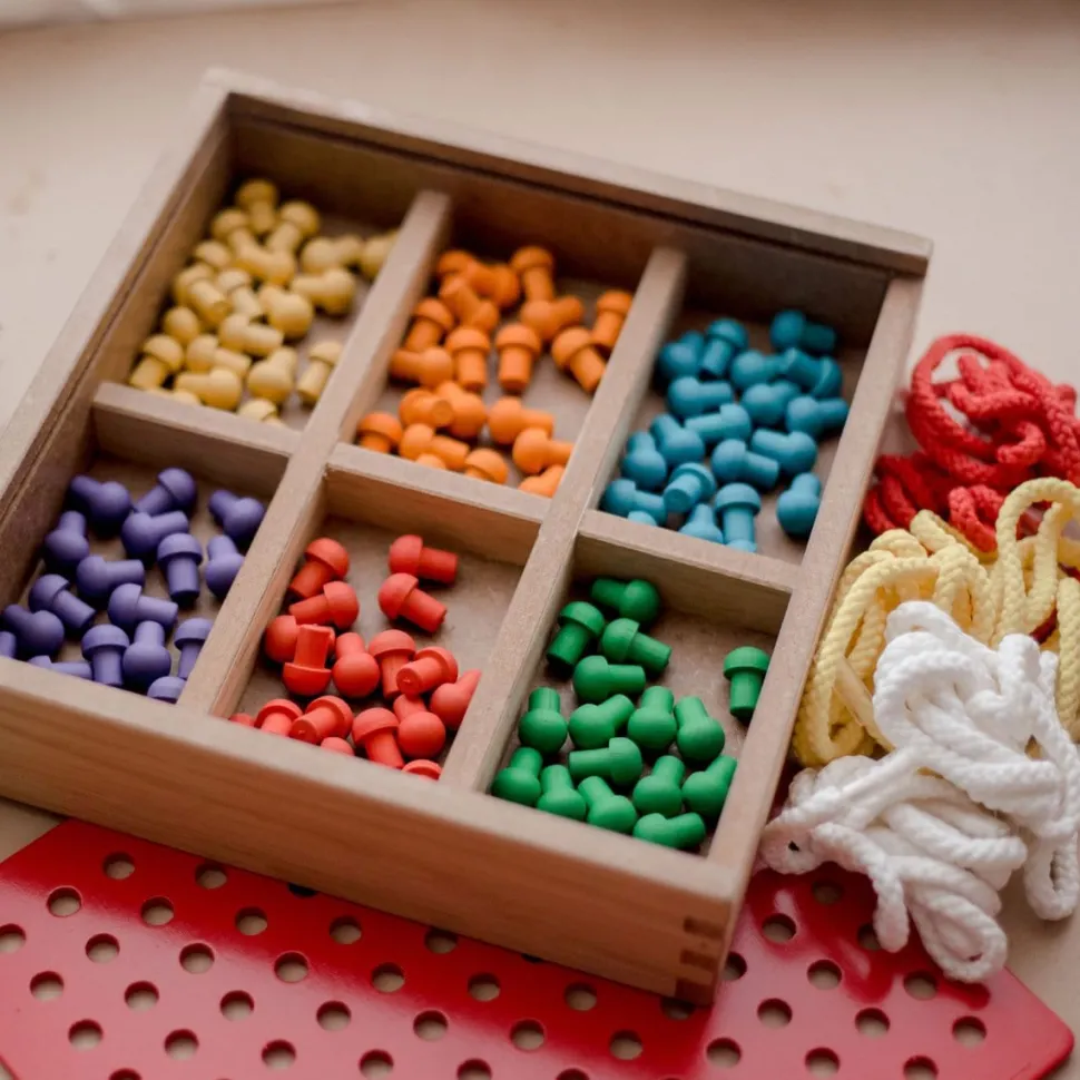 QToys Froebel Peg and Lacing Board