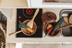 QToys Mahogany Pot and Pan Set