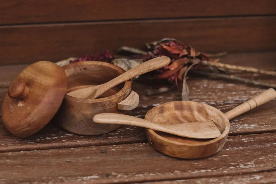 QToys Mahogany Pot and Pan Set
