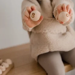 QToys Number Eggs and Stand