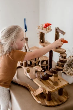 QToys Tree House Complex