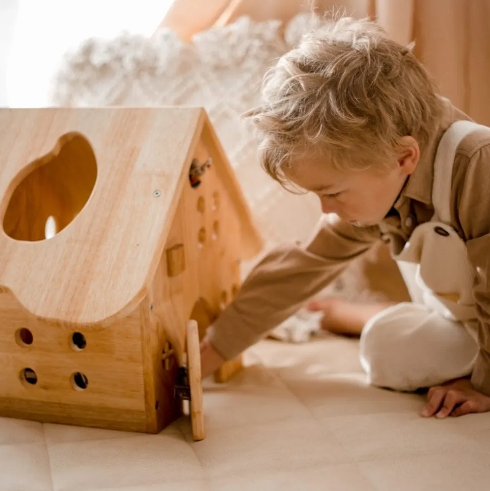 QToys Wooden Barn House