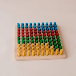 QToys Wooden Peg Board