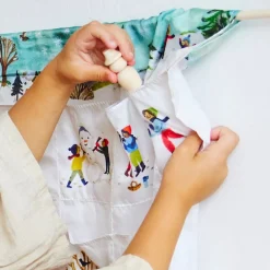 Sarah's Silks Advent Calendar Illustrated by Gemma Koomen- Snowy Day