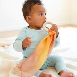 Sarah's Silks Silk and Wood Teethers