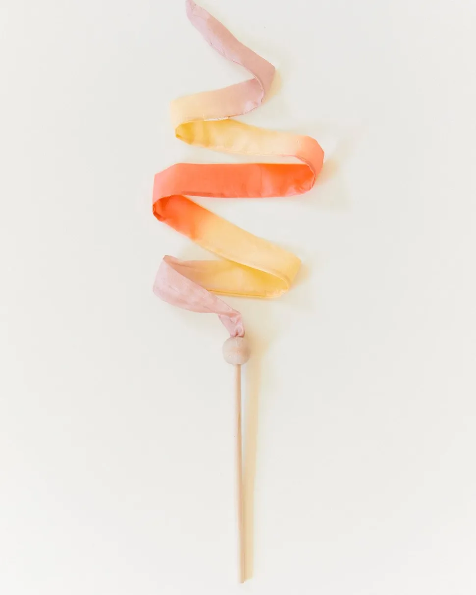 Sarah's Silks Streamer