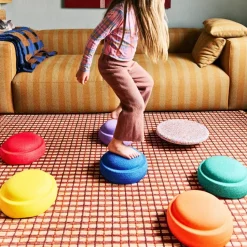 Stapelstein Original Rainbow Classic Set of 7 + Super Confetti Board