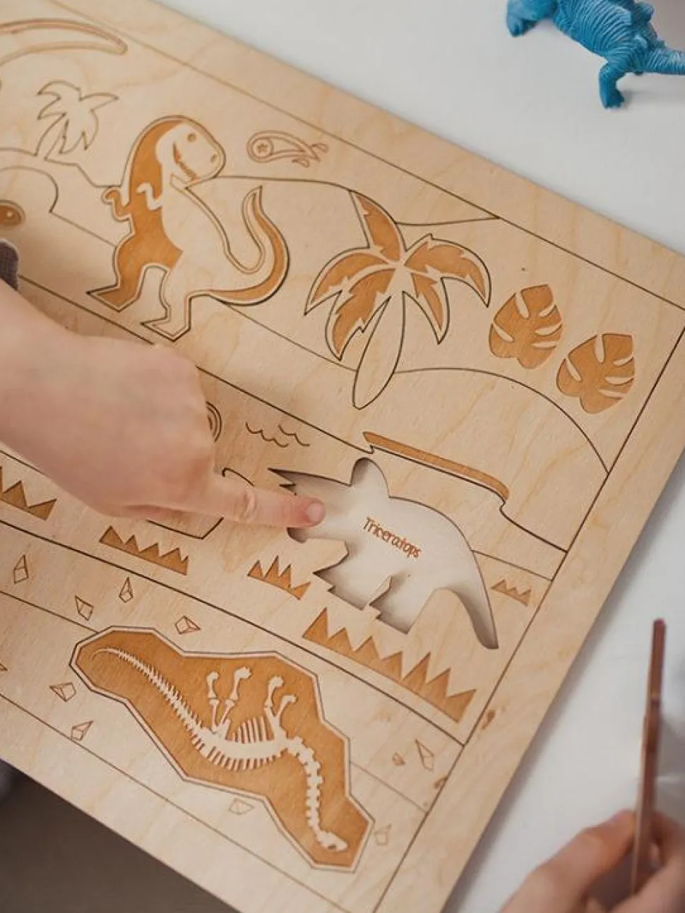 Stuka Puka Prehistoric World Puzzle
